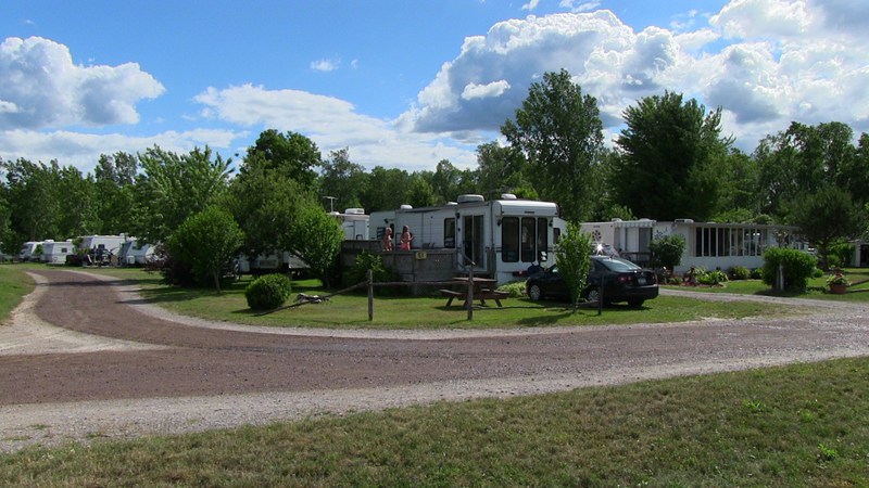 RV Camping at Windmill Point Park and Campground